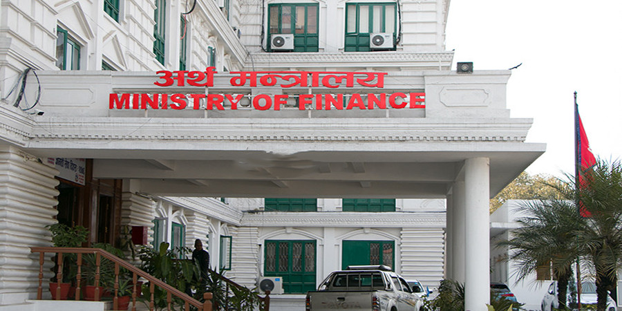 अर्थ मन्त्रालयले दियो स्वास्थ्य बीमासहितका कार्यक्रमका लागि ३ अर्ब ८४ करोड रुपैयाँ